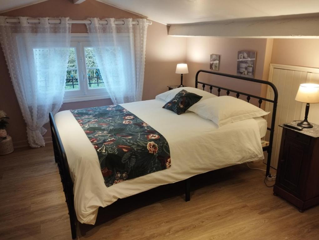 Au Coeur De Menesterol Chambre Emotion Montpon-Menesterol Luaran gambar